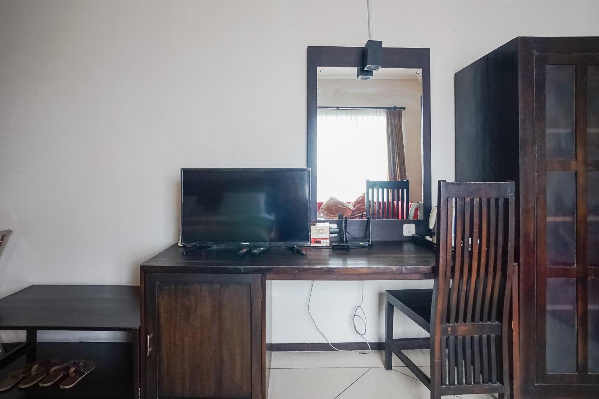 Queen Rose Villa & Spa Jimbaran Buitenkant foto