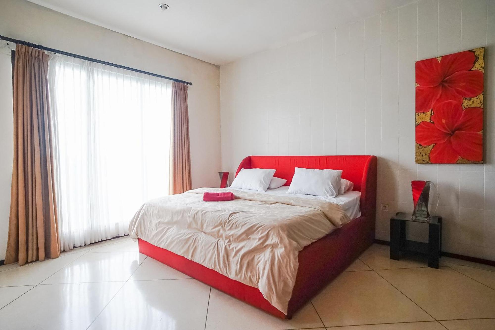 Queen Rose Villa & Spa Jimbaran Buitenkant foto